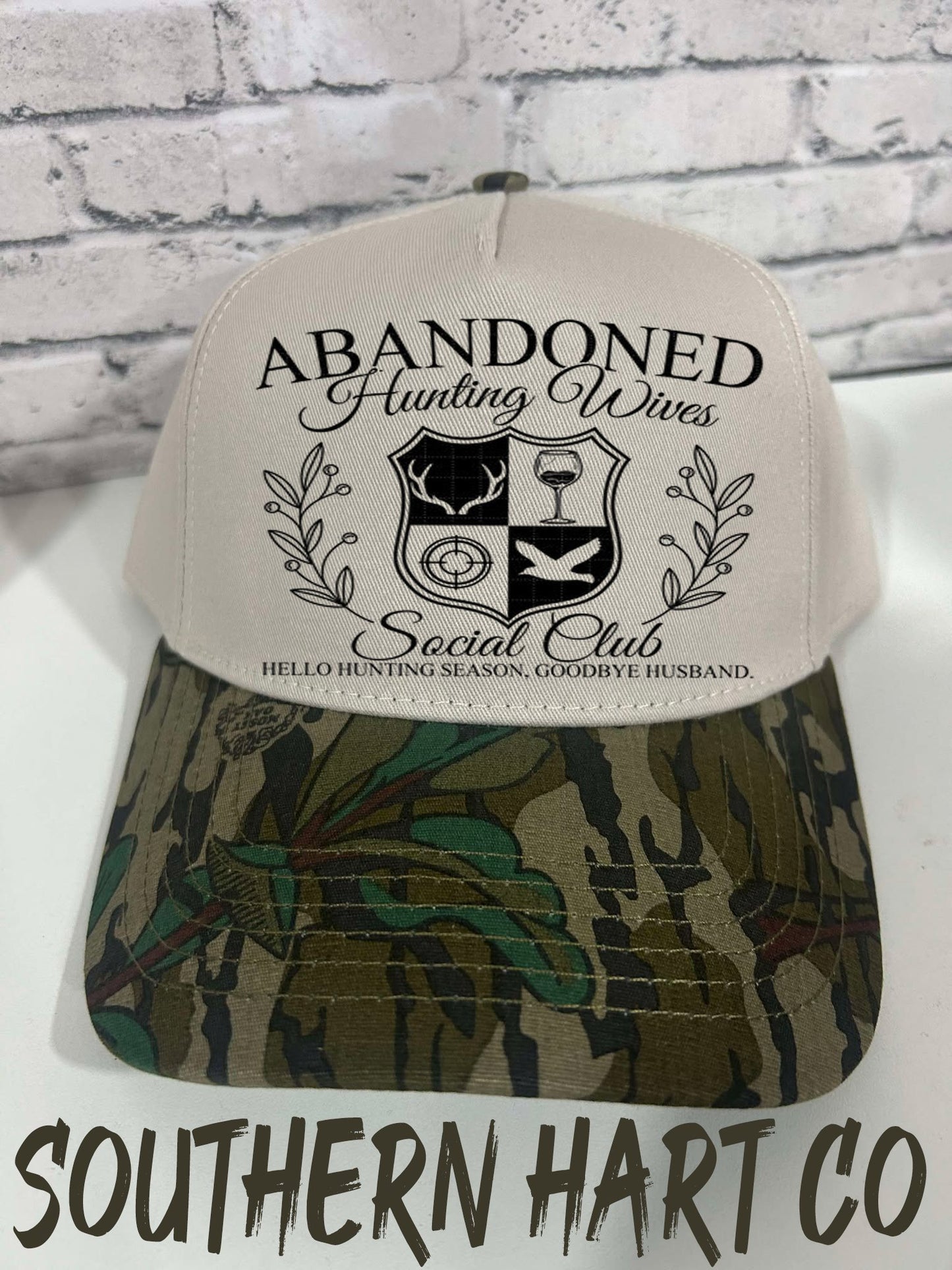 Greenleaf Abandoned Hunting Wives Hat