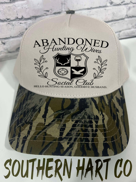 Treestand Abandoned Hunting Wives Hat